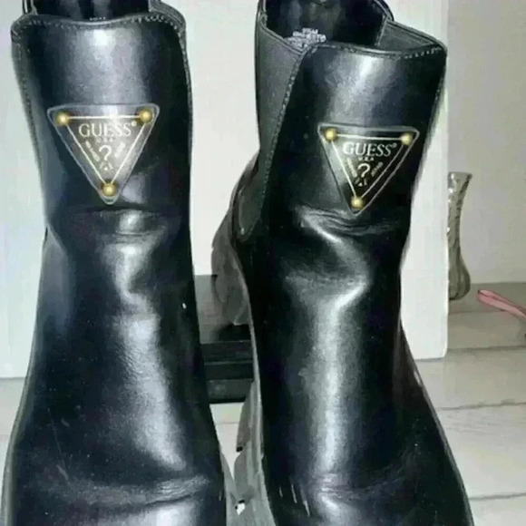 GUESS Women's Hestia‎ Chelsea Boot Black - Picture 3 of 7